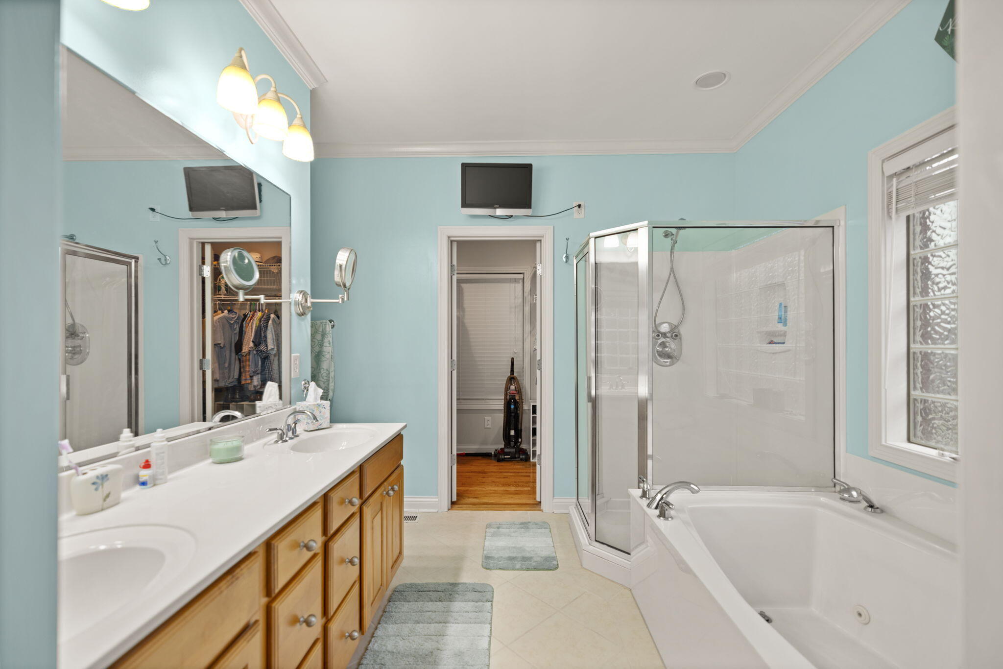 105 Riviera Drive Property Photo 19
