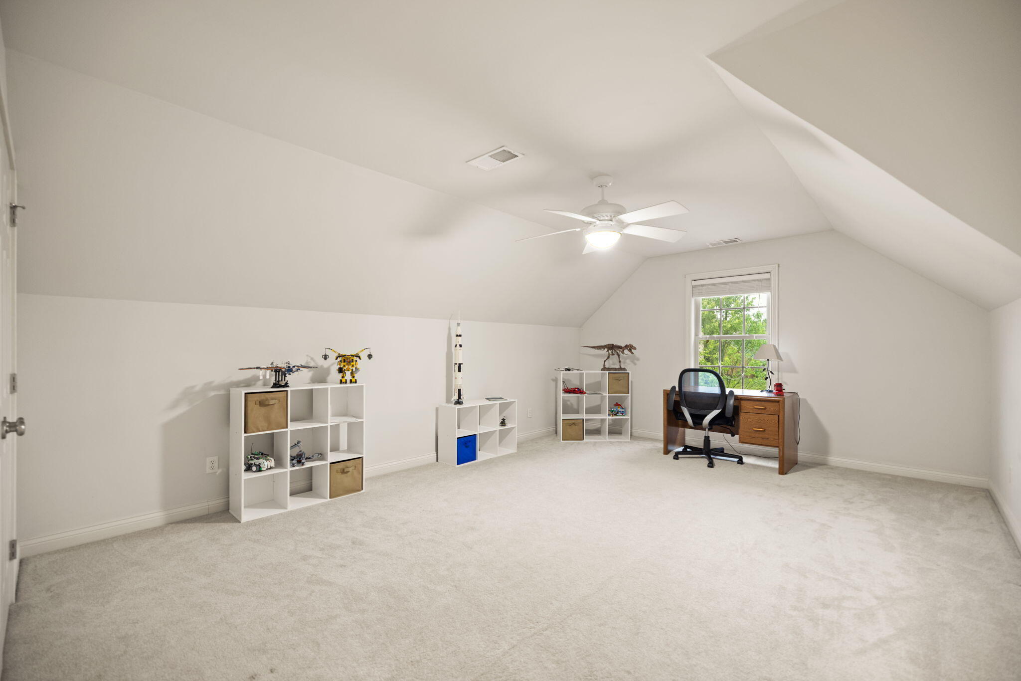 105 Riviera Drive Property Photo 30