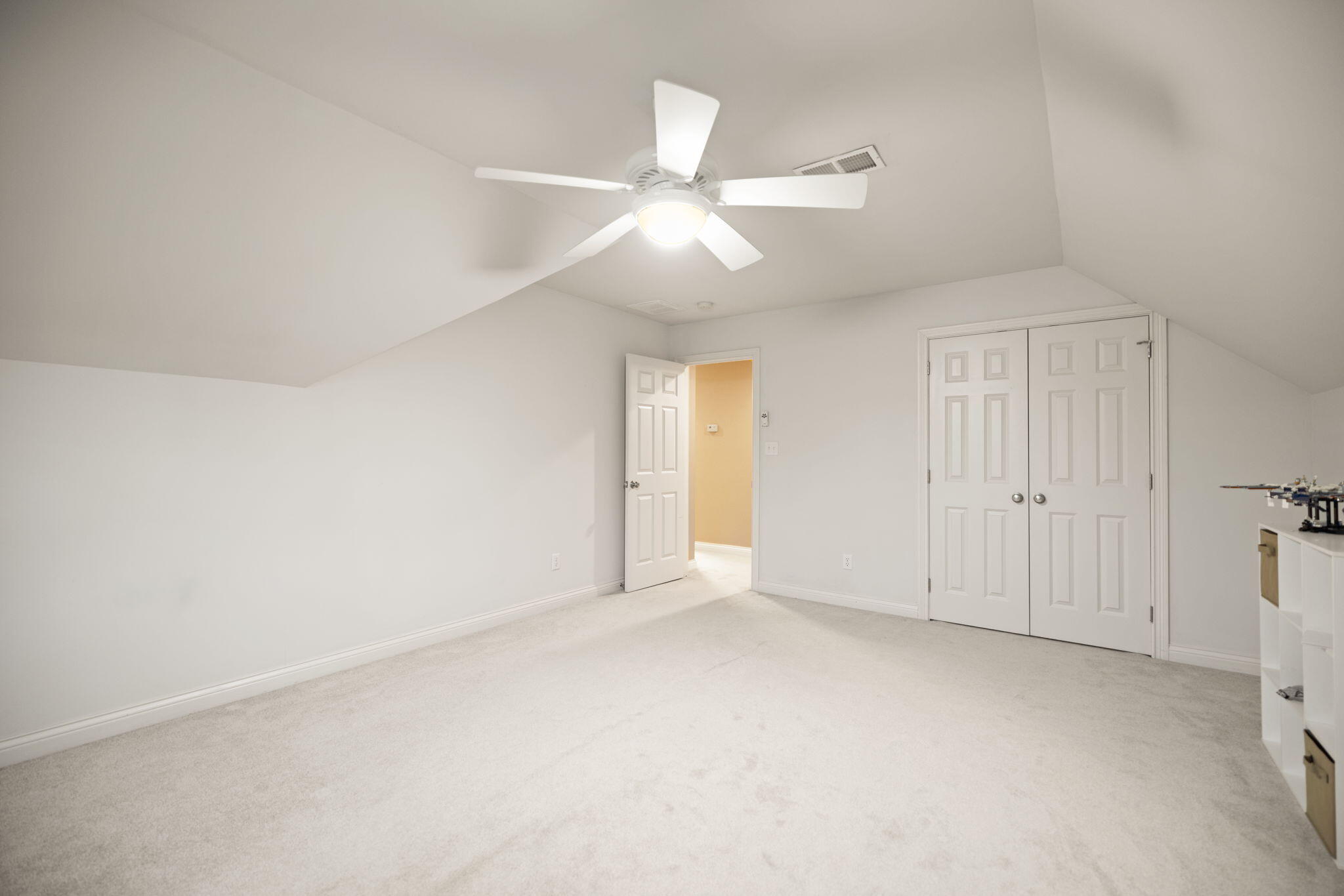 105 Riviera Drive Property Photo 31