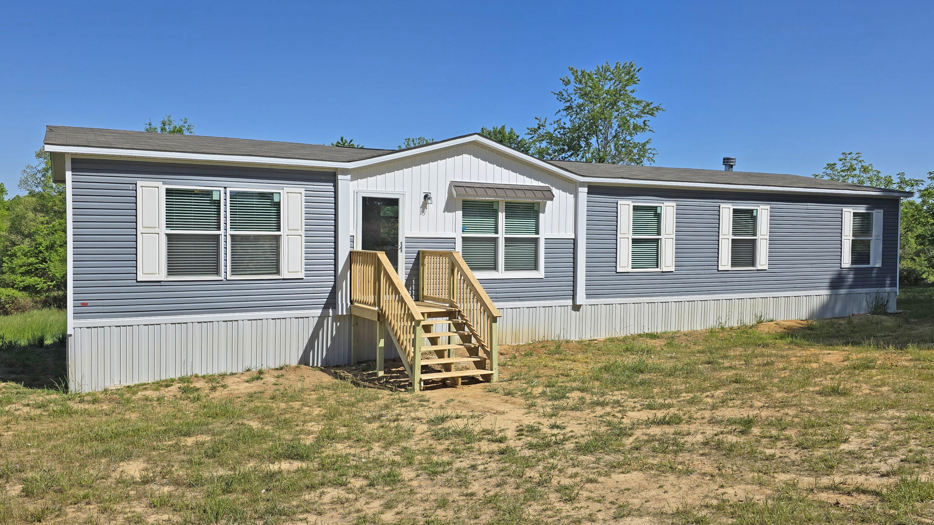 276 Moberly Bend Property Photo 1