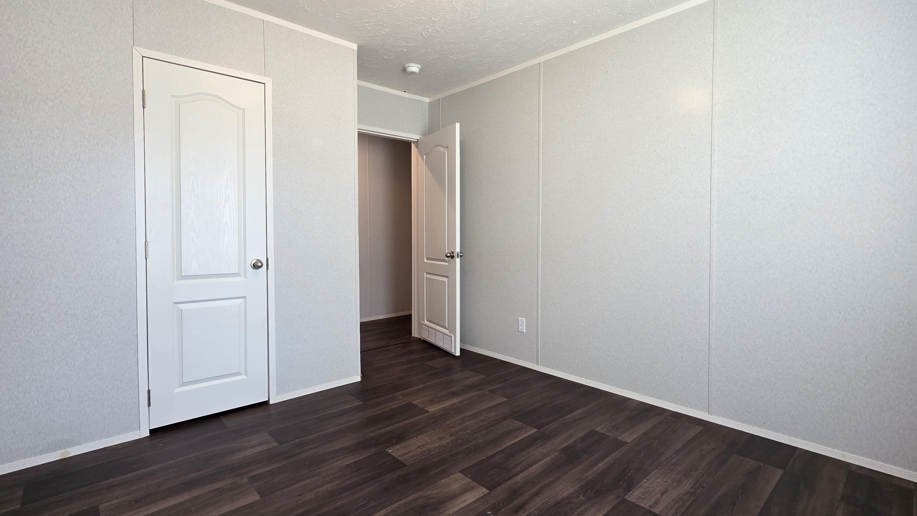 276 Moberly Bend Property Photo 12