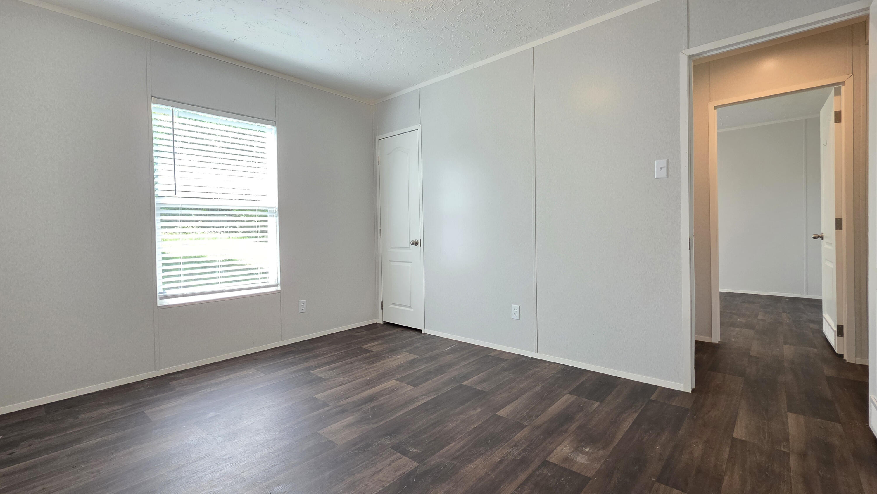 276 Moberly Bend Property Photo 20