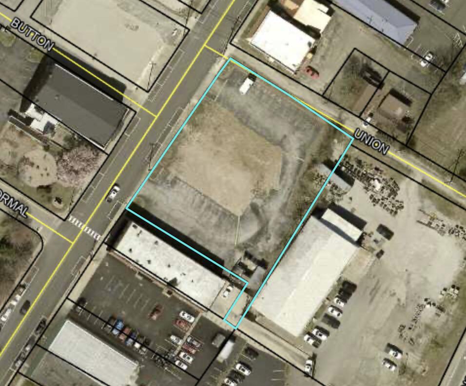 234 E Main Street Property Photo 23