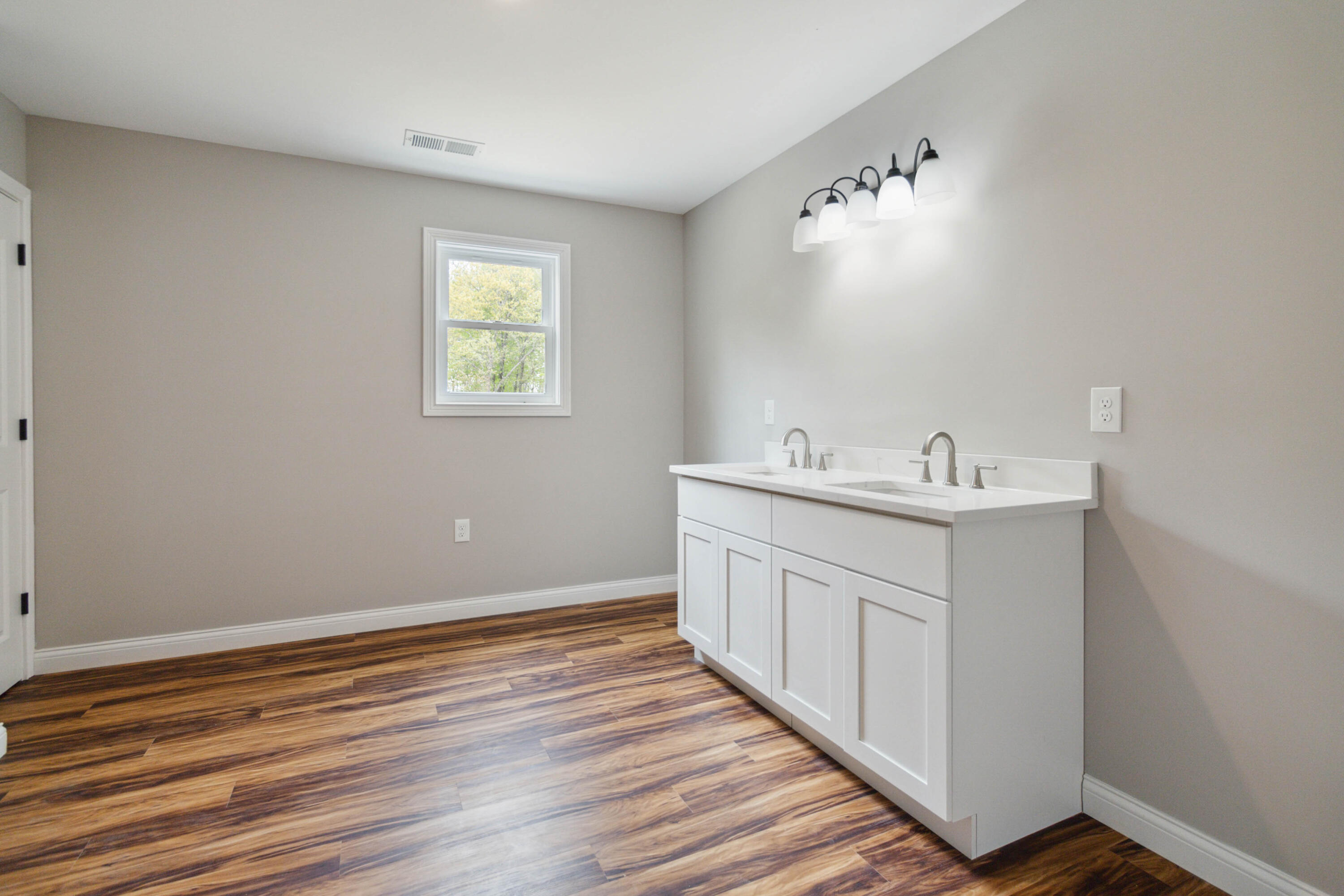 116 Shelby Lane Property Photo 29