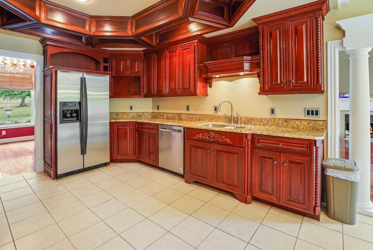 1836 Ferry Road Property Photo 25