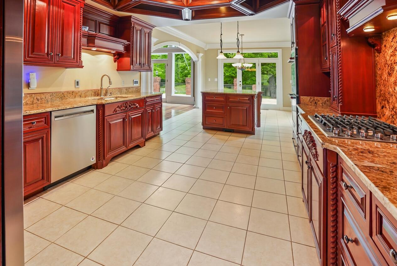 1836 Ferry Road Property Photo 28