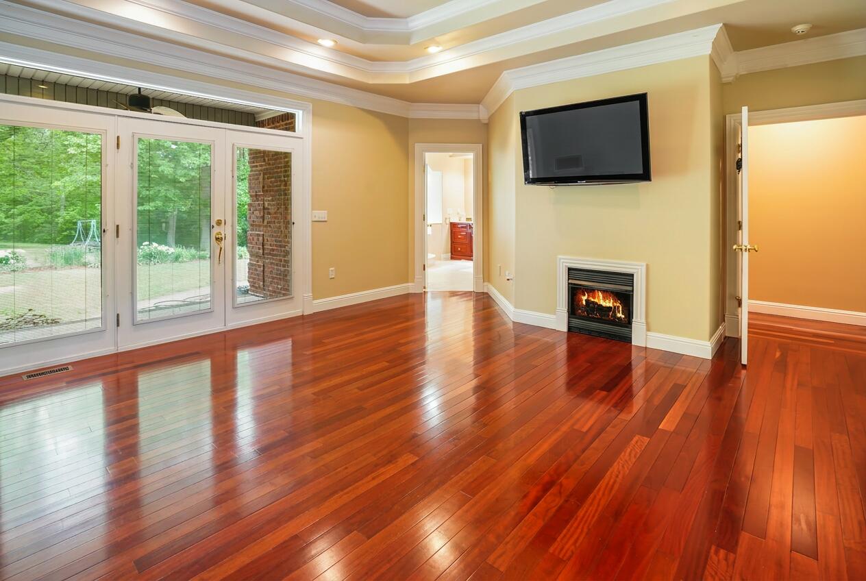 1836 Ferry Road Property Photo 32