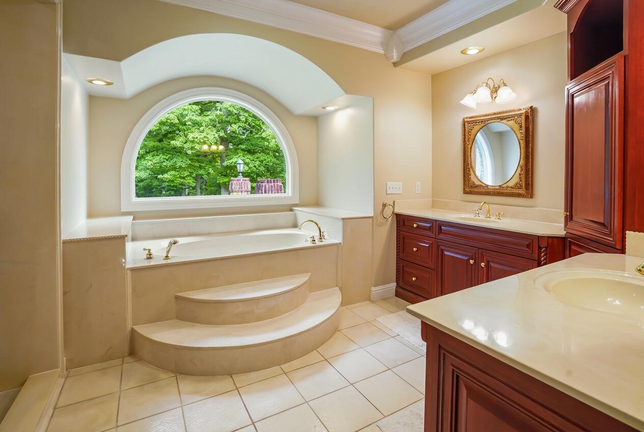 1836 Ferry Road Property Photo 36