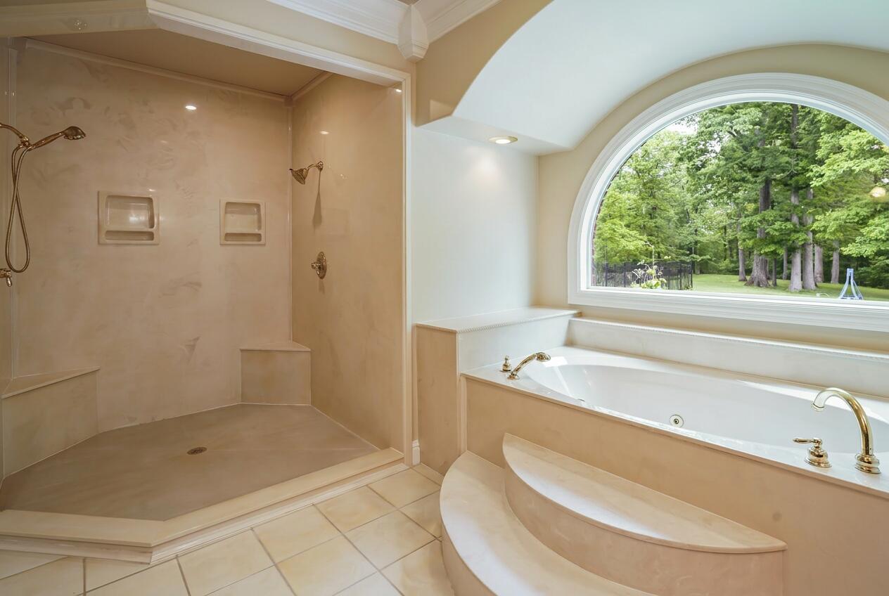 1836 Ferry Road Property Photo 38