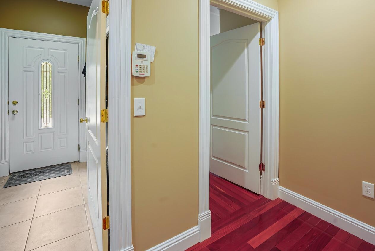 1836 Ferry Road Property Photo 44