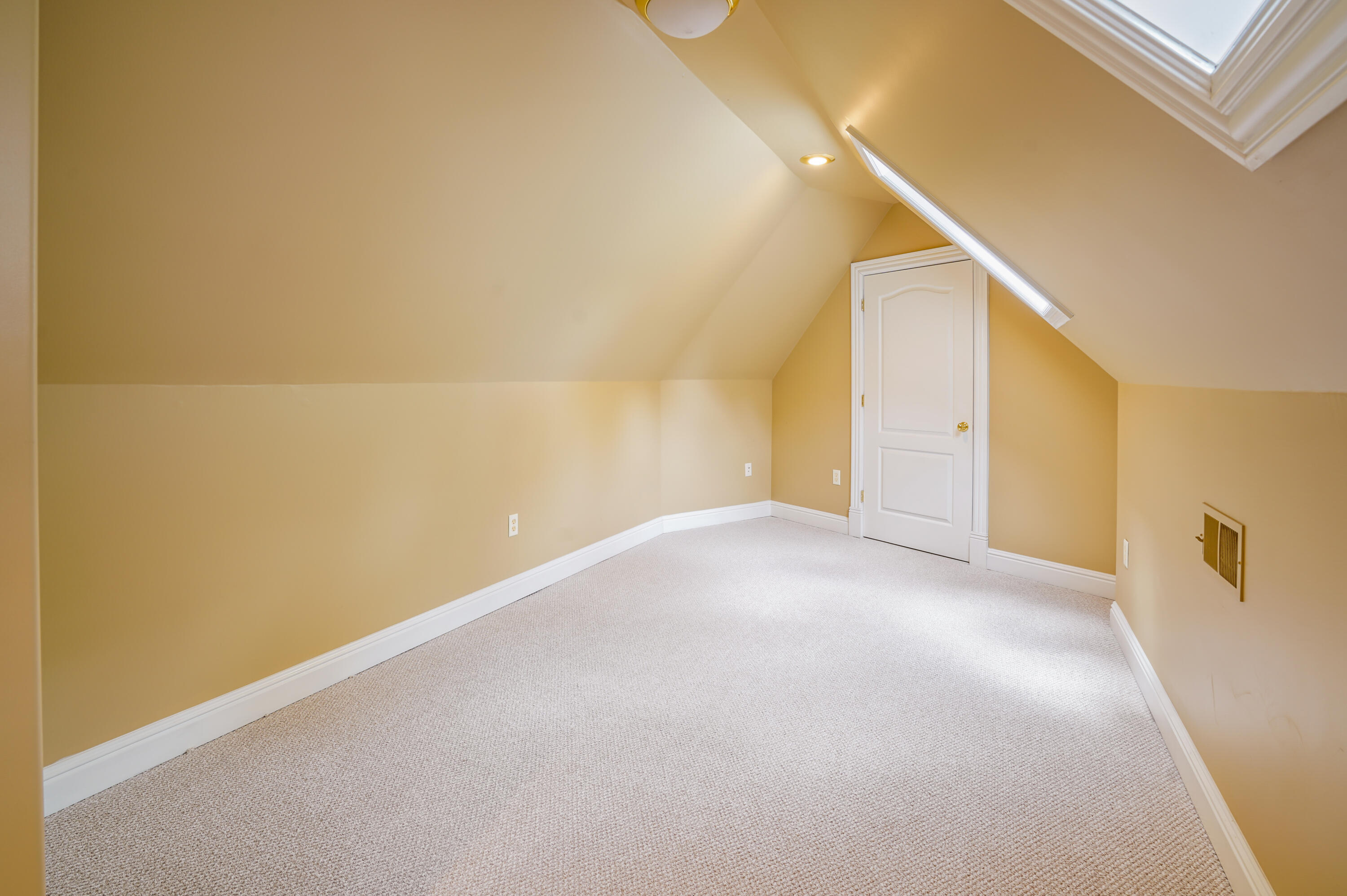 1836 Ferry Road Property Photo 58