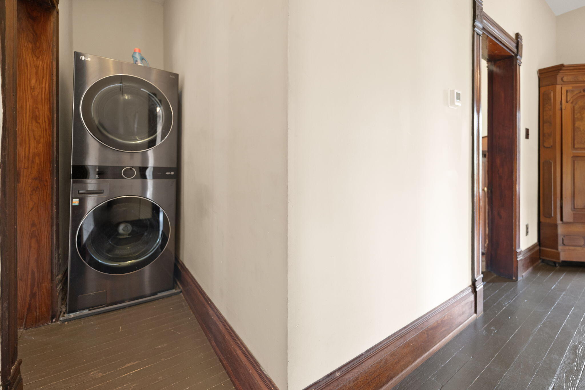 301 W Columbia Street Property Photo 70