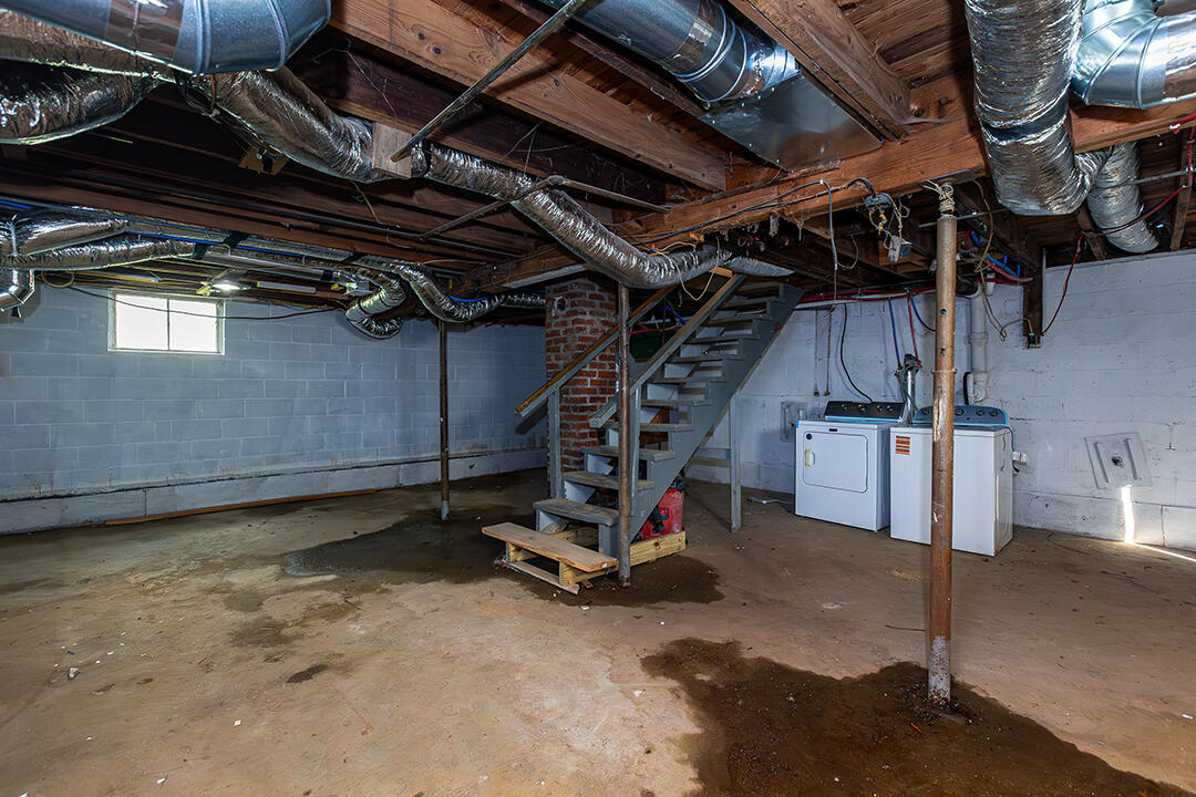 135 Lyons Drive Property Photo 18