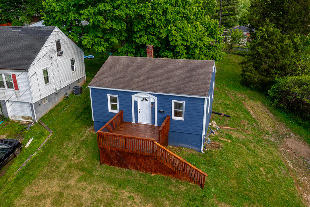 135 Lyons Drive Property Photo 31