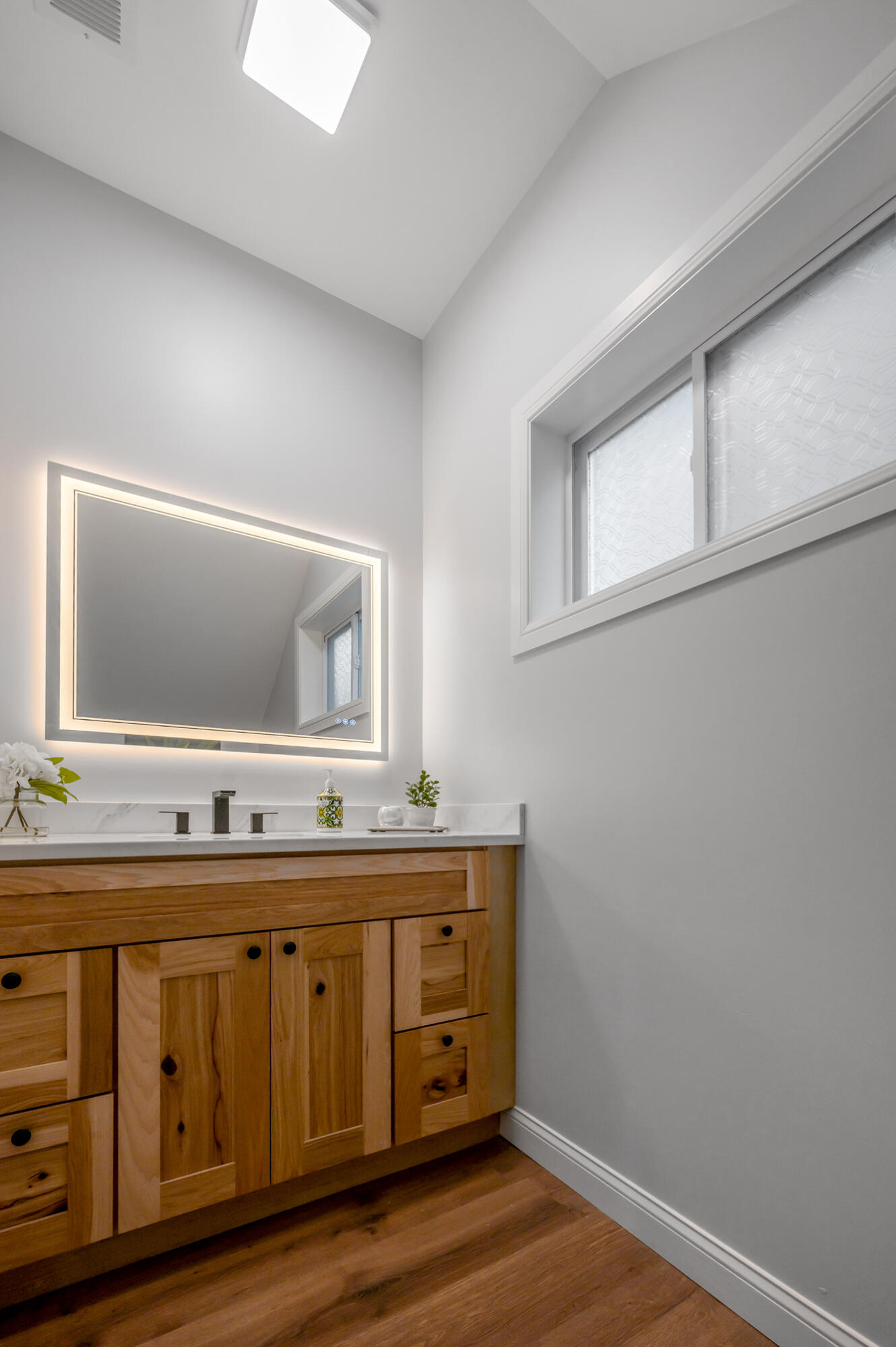 38 N Burns Avenue Property Photo 11