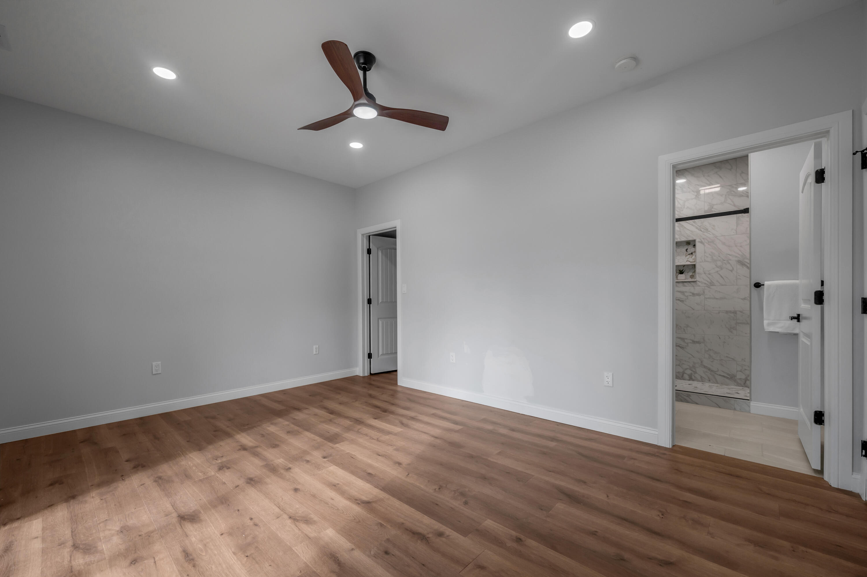 38 N Burns Avenue Property Photo 25