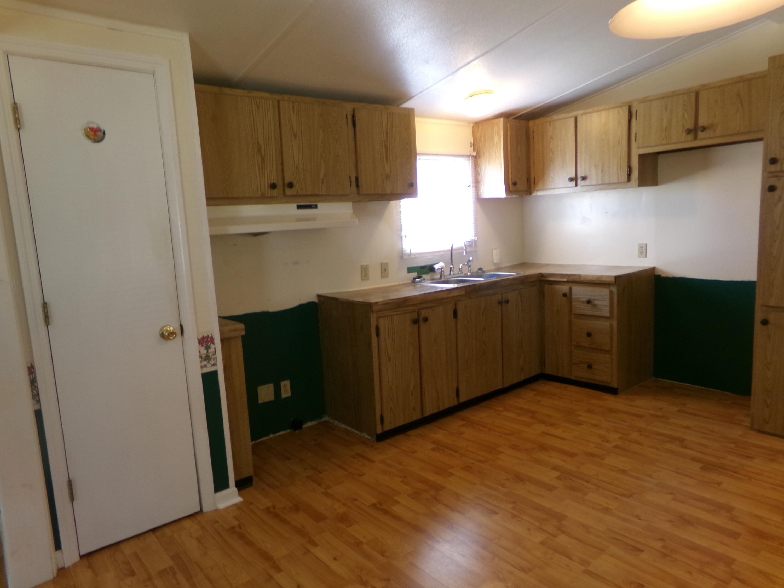 206 Waleto Street Property Photo 6