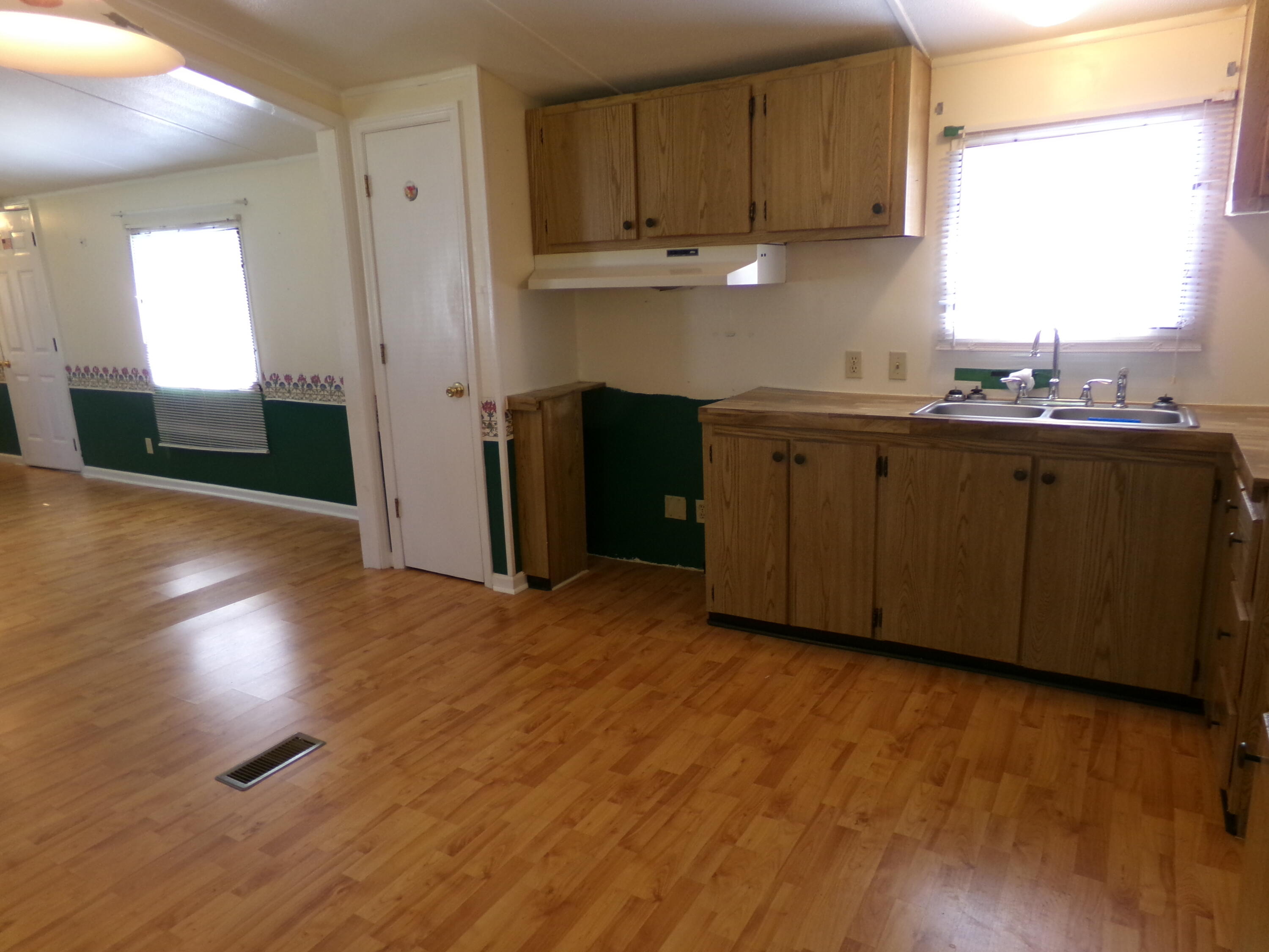 206 Waleto Street Property Photo 7