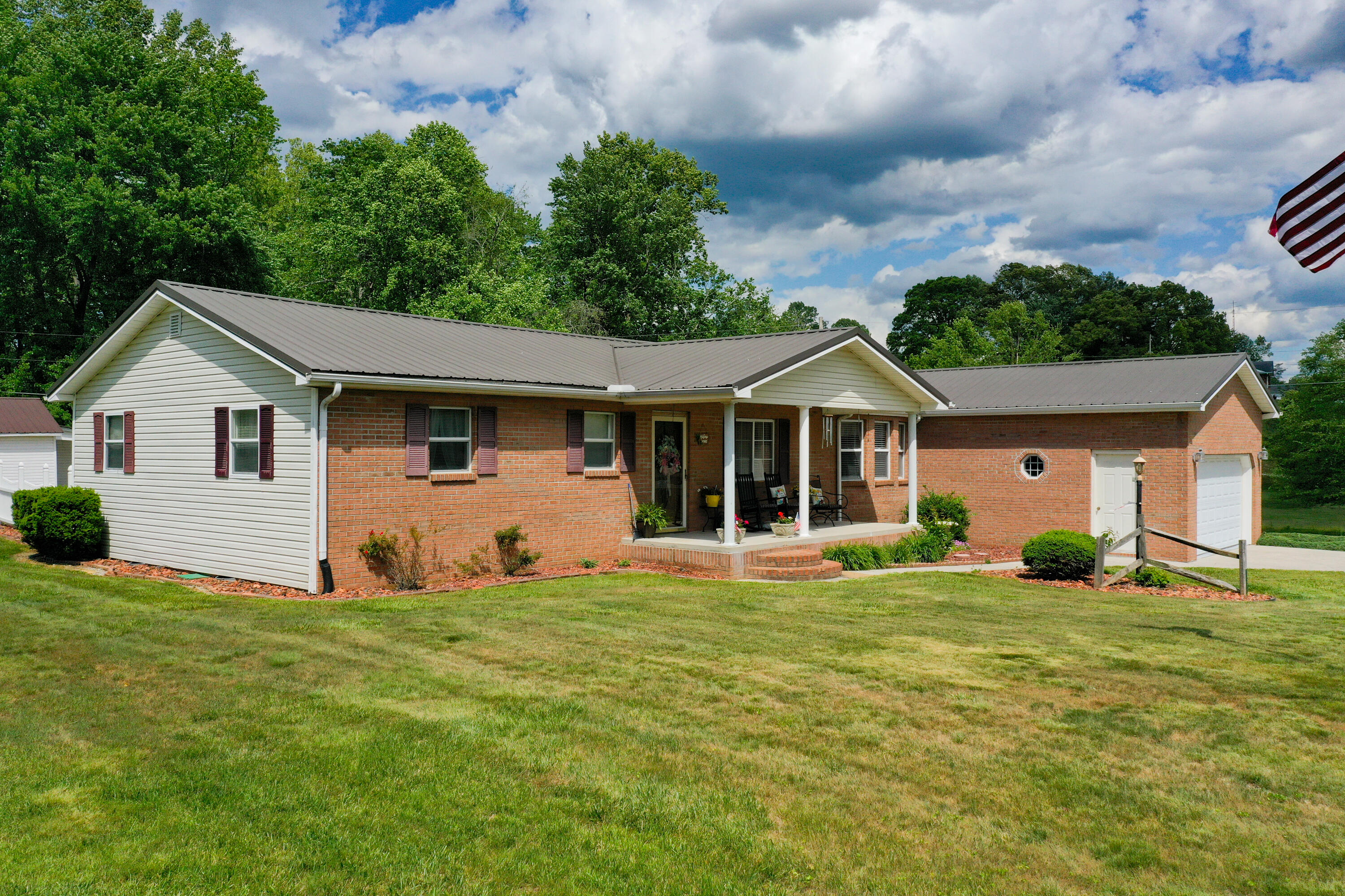 8356 E Laurel Road Property Photo 7