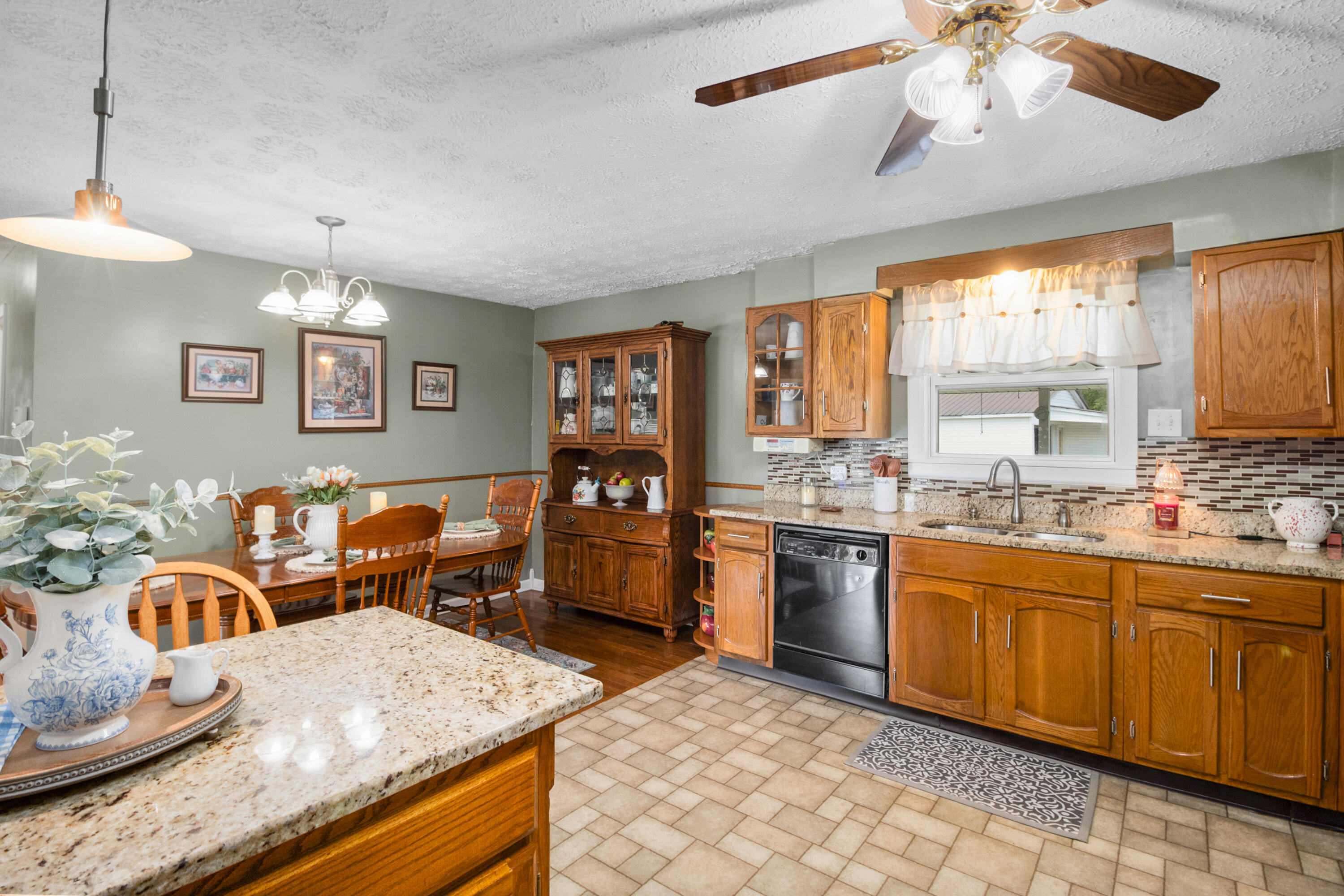 8356 E Laurel Road Property Photo 25