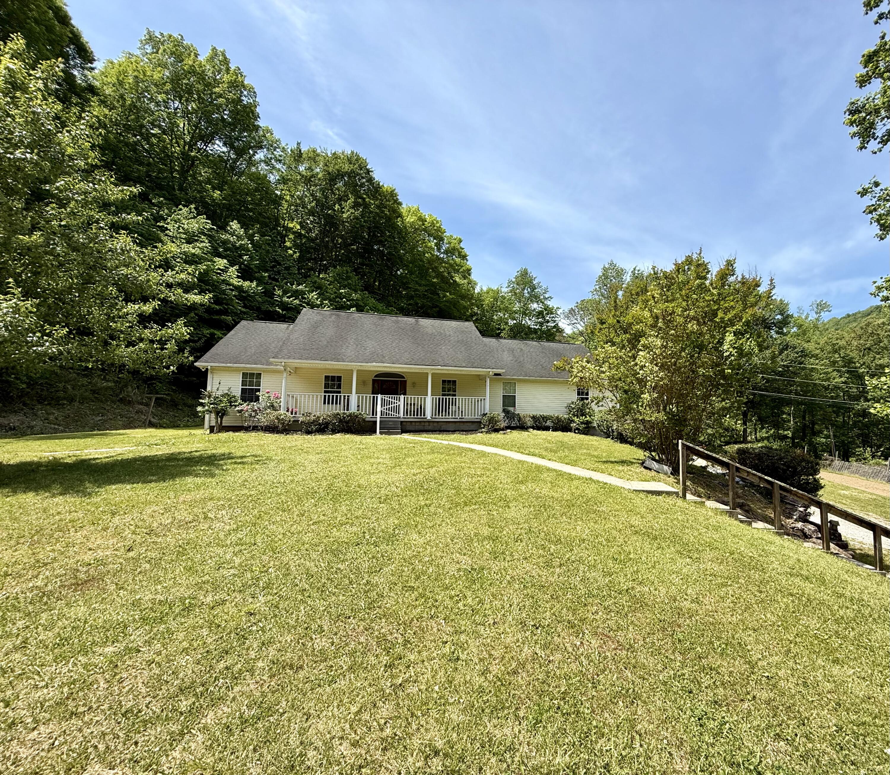 75 Cedar Springs Lane Property Photo 5