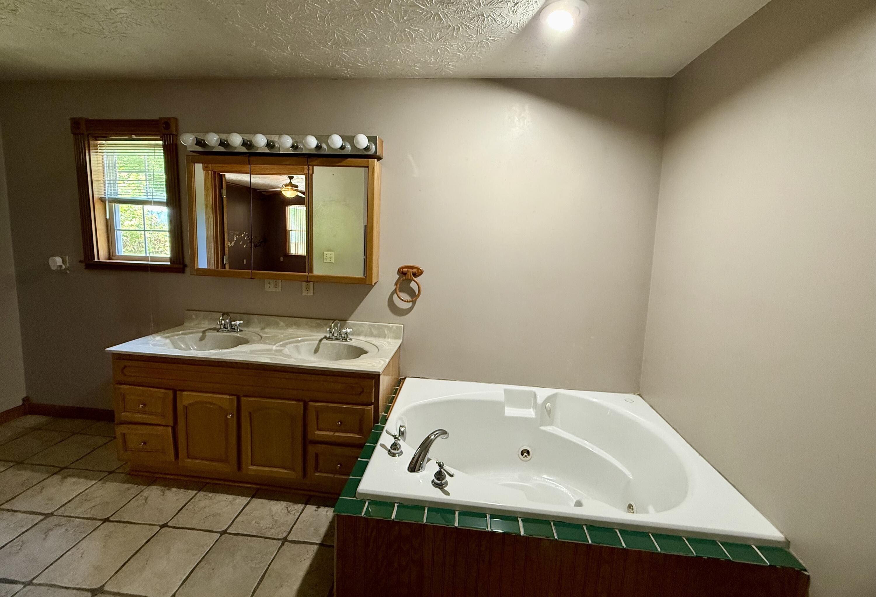 75 Cedar Springs Lane Property Photo 33