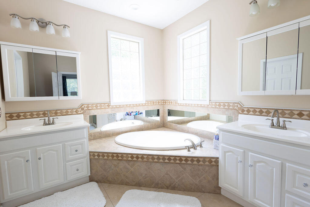 135 Arrowhead Drive Property Photo 34