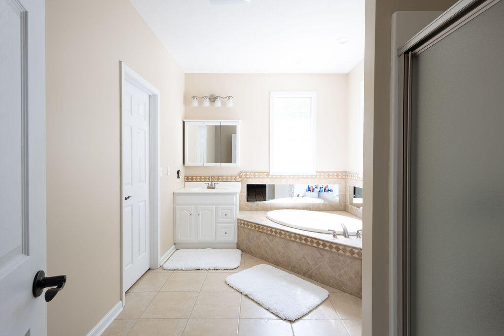 135 Arrowhead Drive Property Photo 35