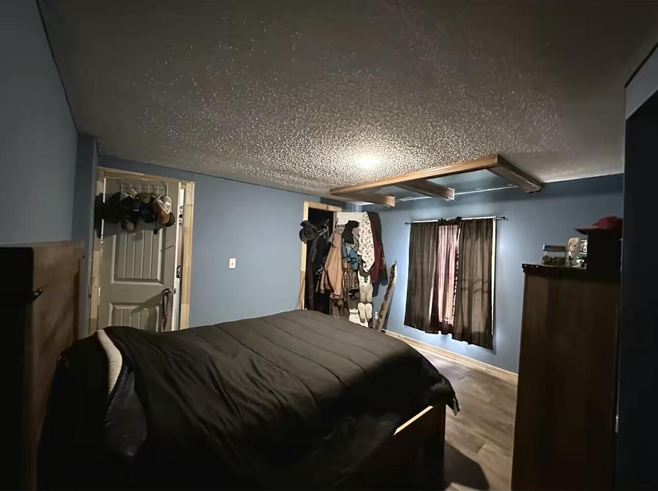 301 Lewis Avenue Property Photo 11