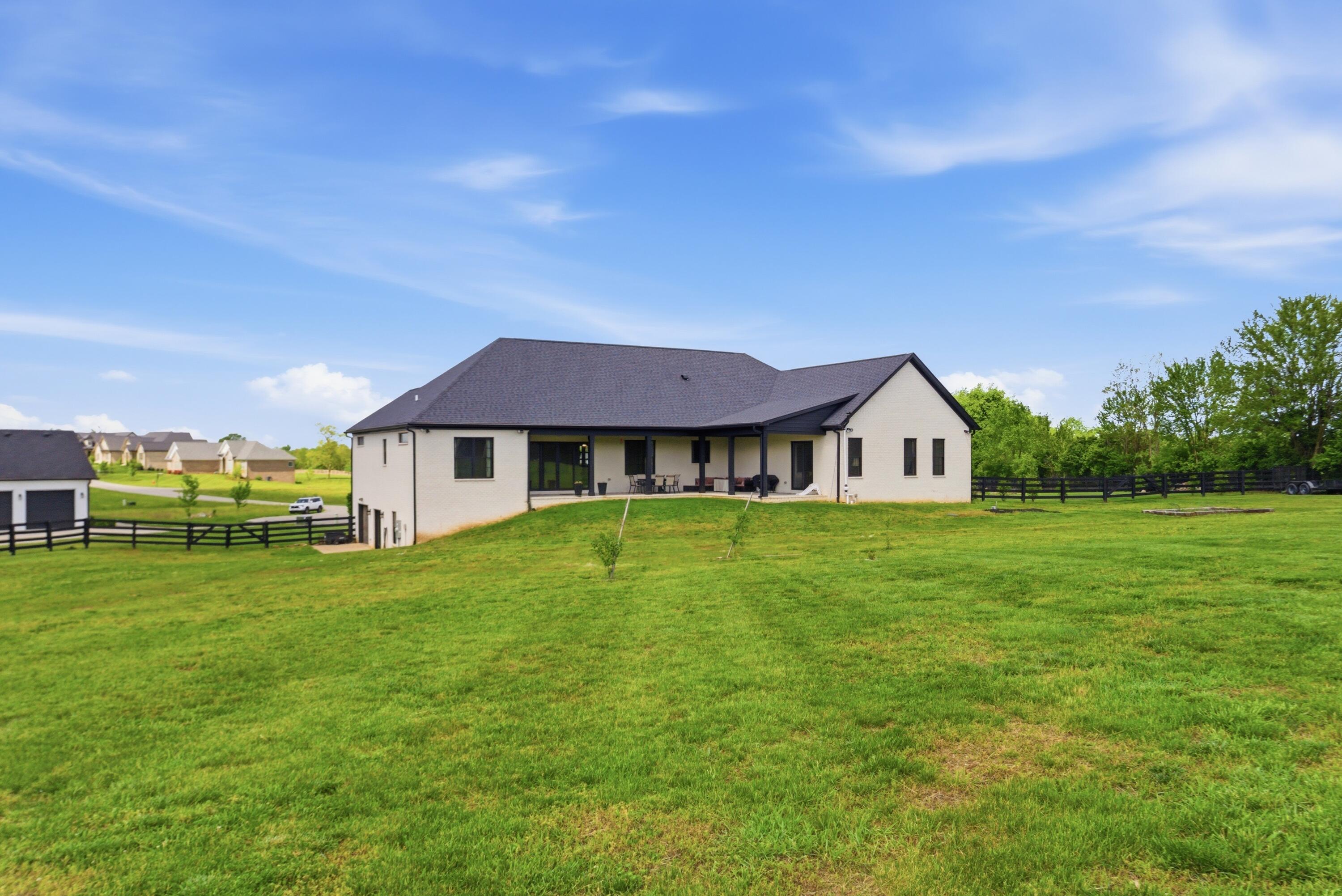 1112 Gallant Drive Property Photo 46