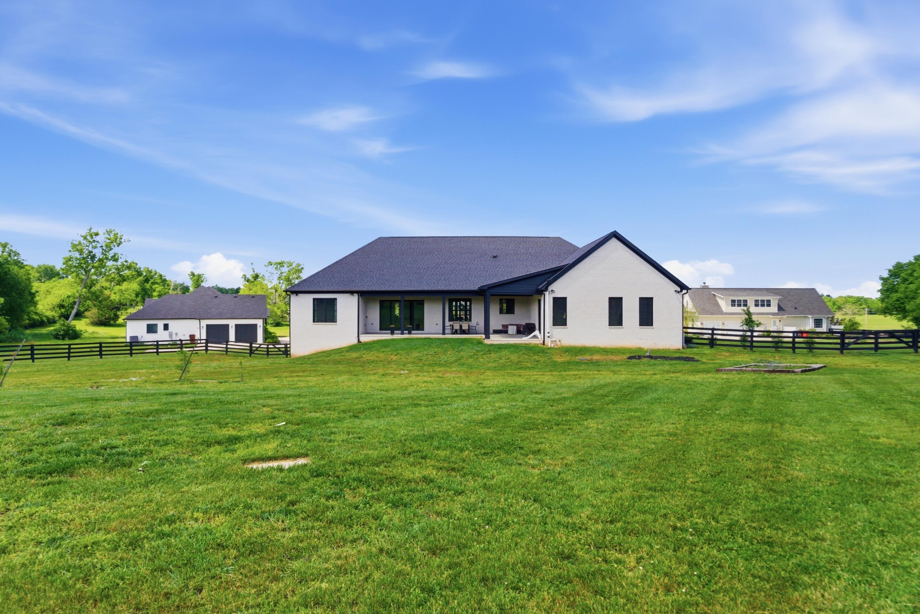 1112 Gallant Drive Property Photo 47