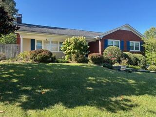 42 Mockingbird Valley Road Property Photo 1
