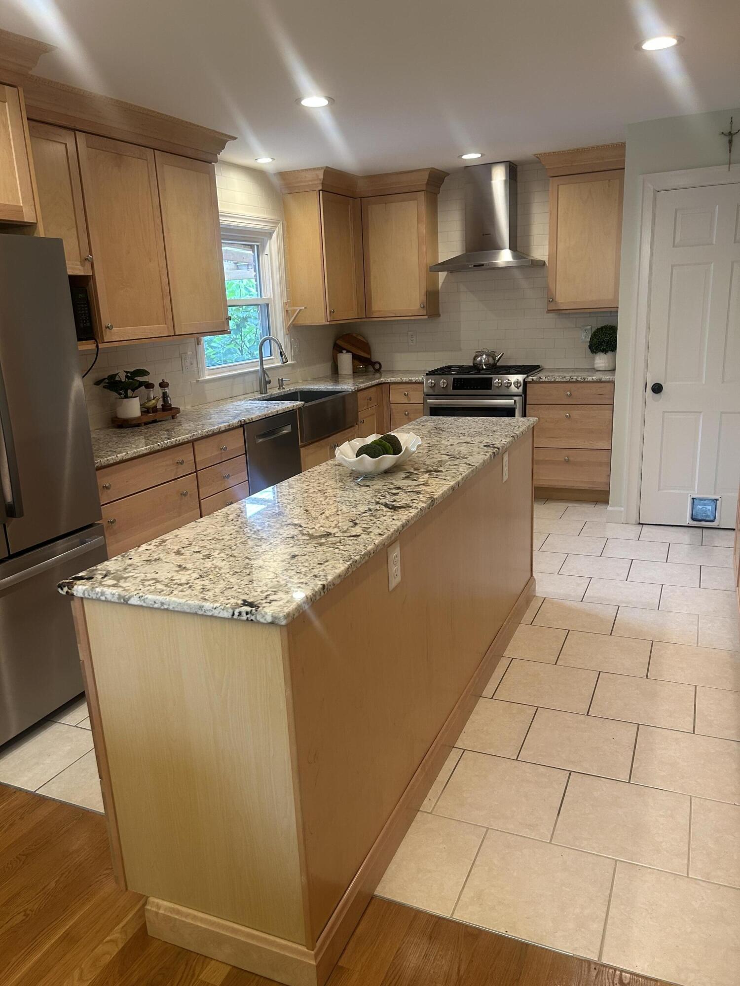 42 Mockingbird Valley Road Property Photo 11