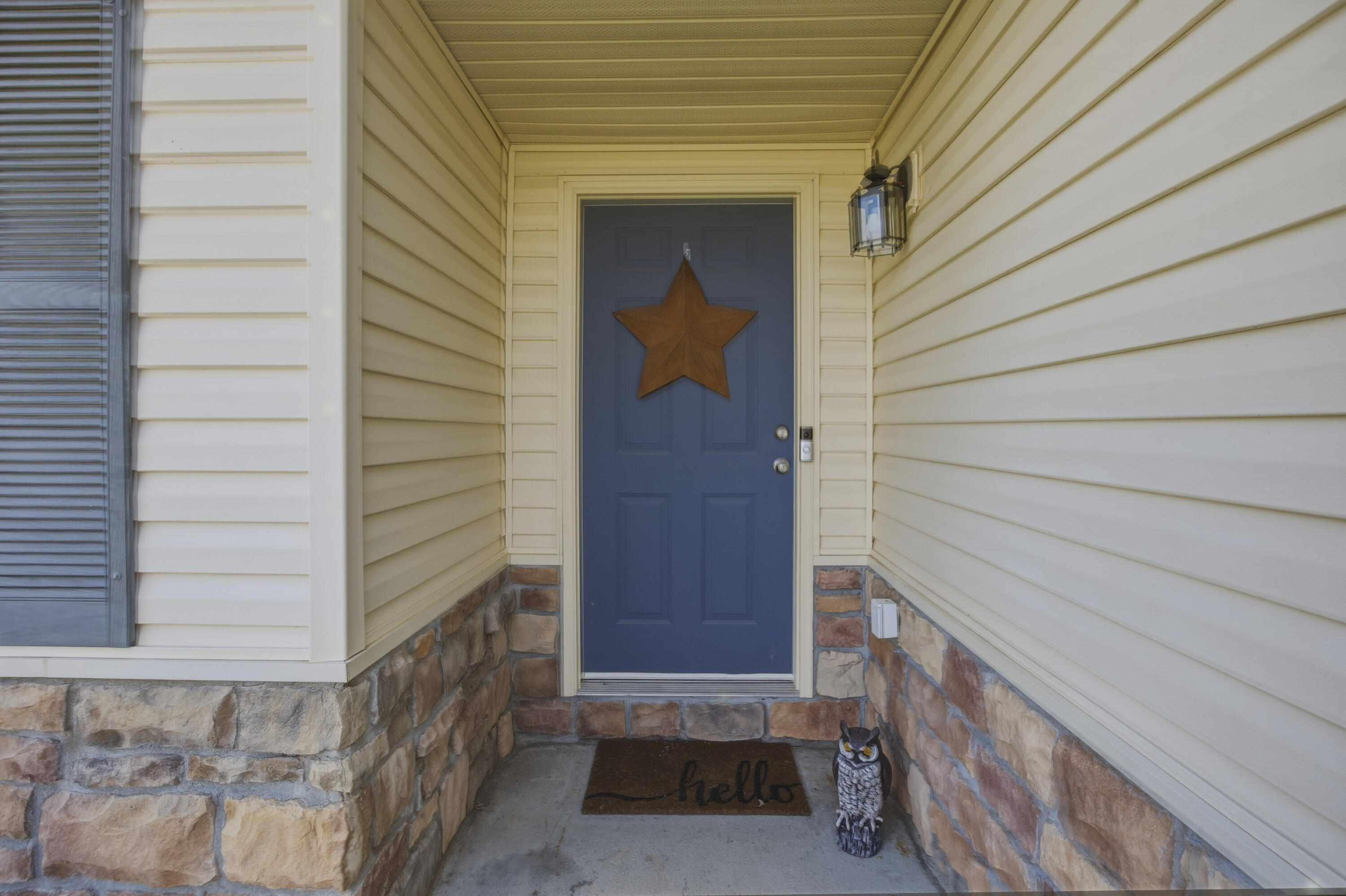 1005 Cedar Ridge Court Property Photo 6