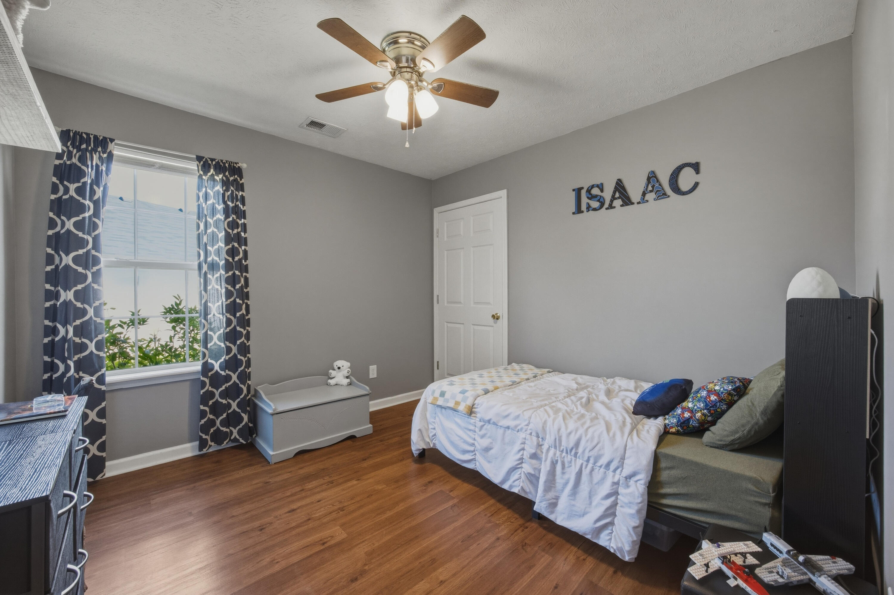 1005 Cedar Ridge Court Property Photo 11