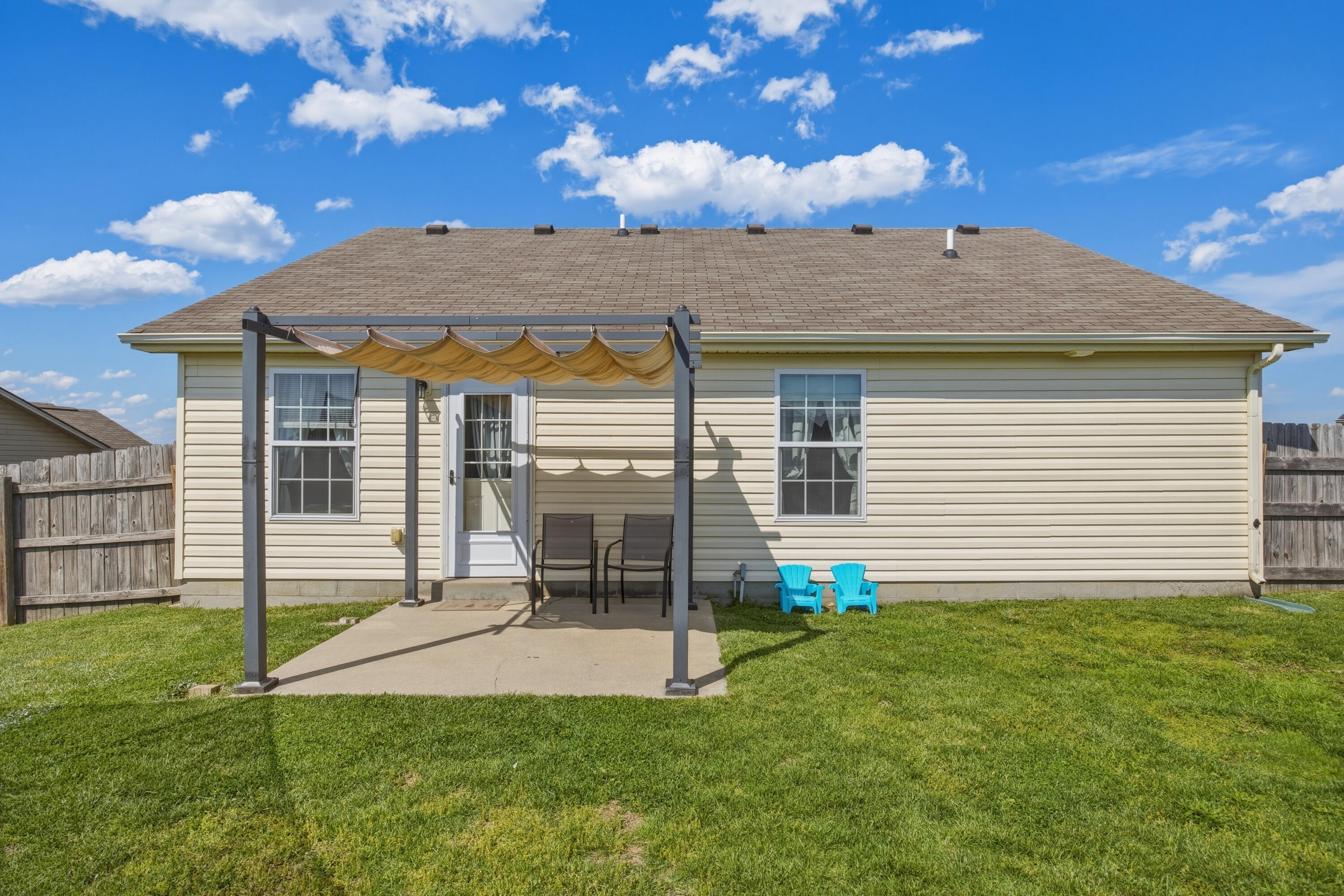 1005 Cedar Ridge Court Property Photo 33