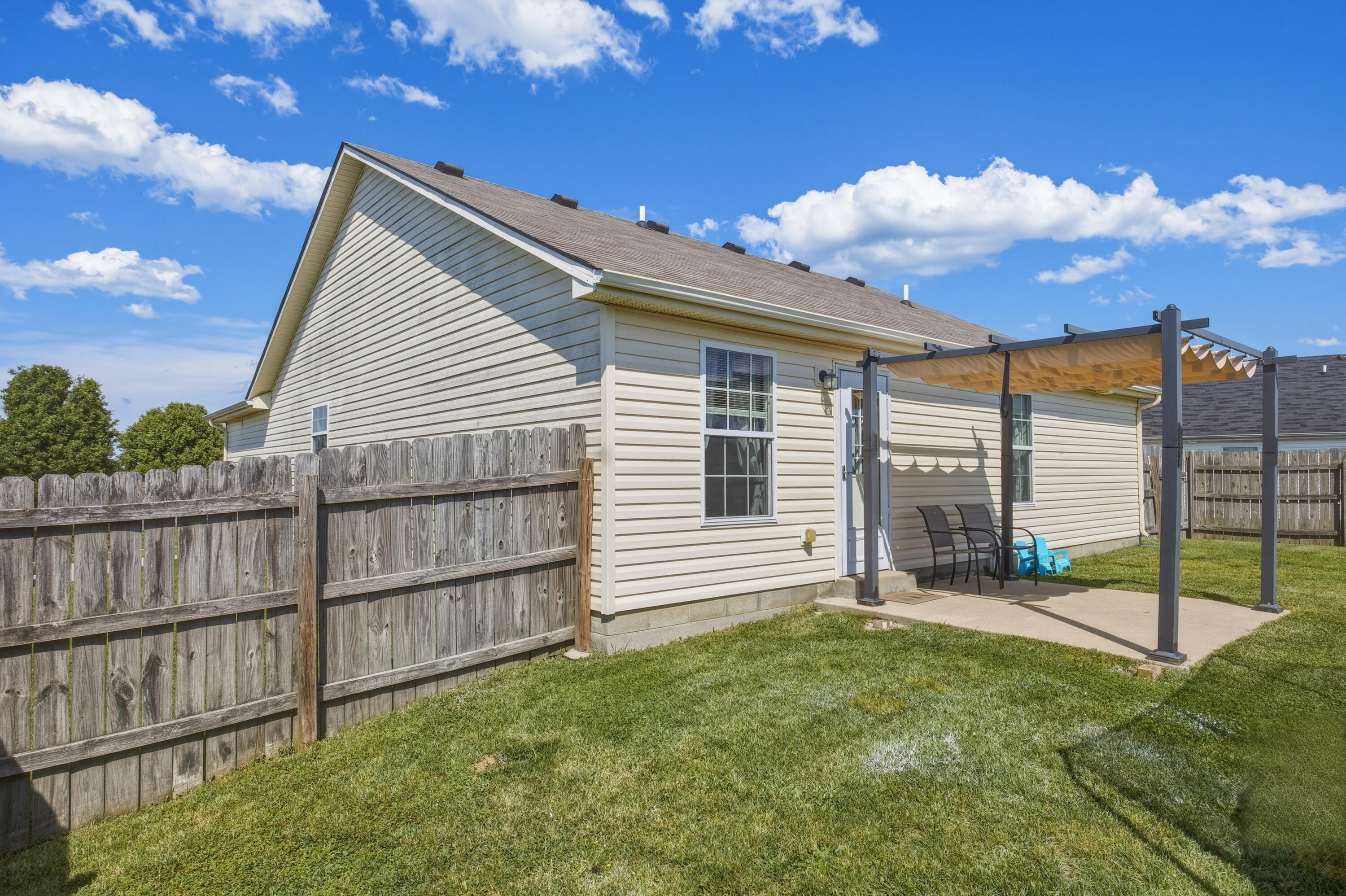 1005 Cedar Ridge Court Property Photo 35