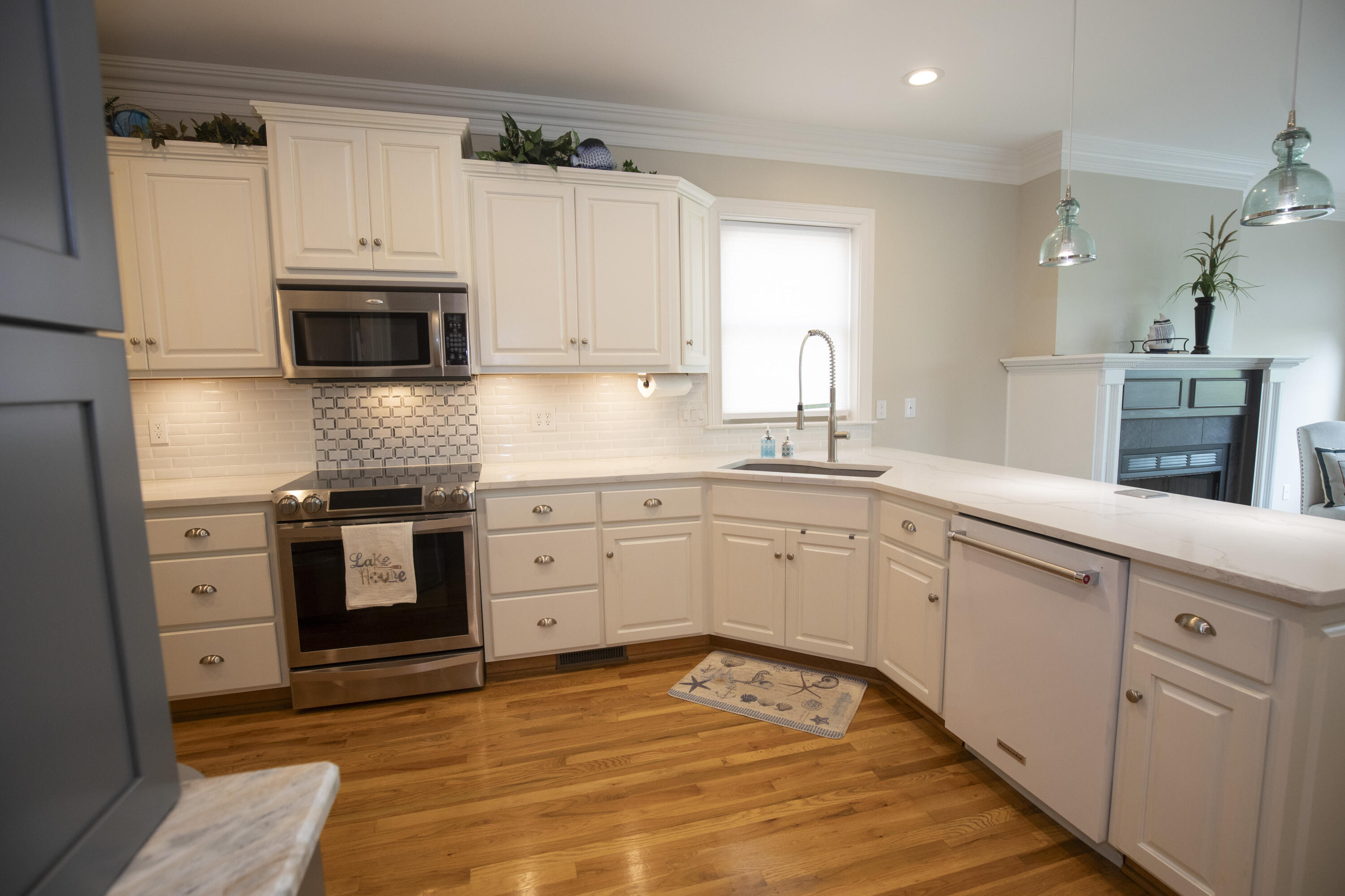 360 Persimmon Way Property Photo 10