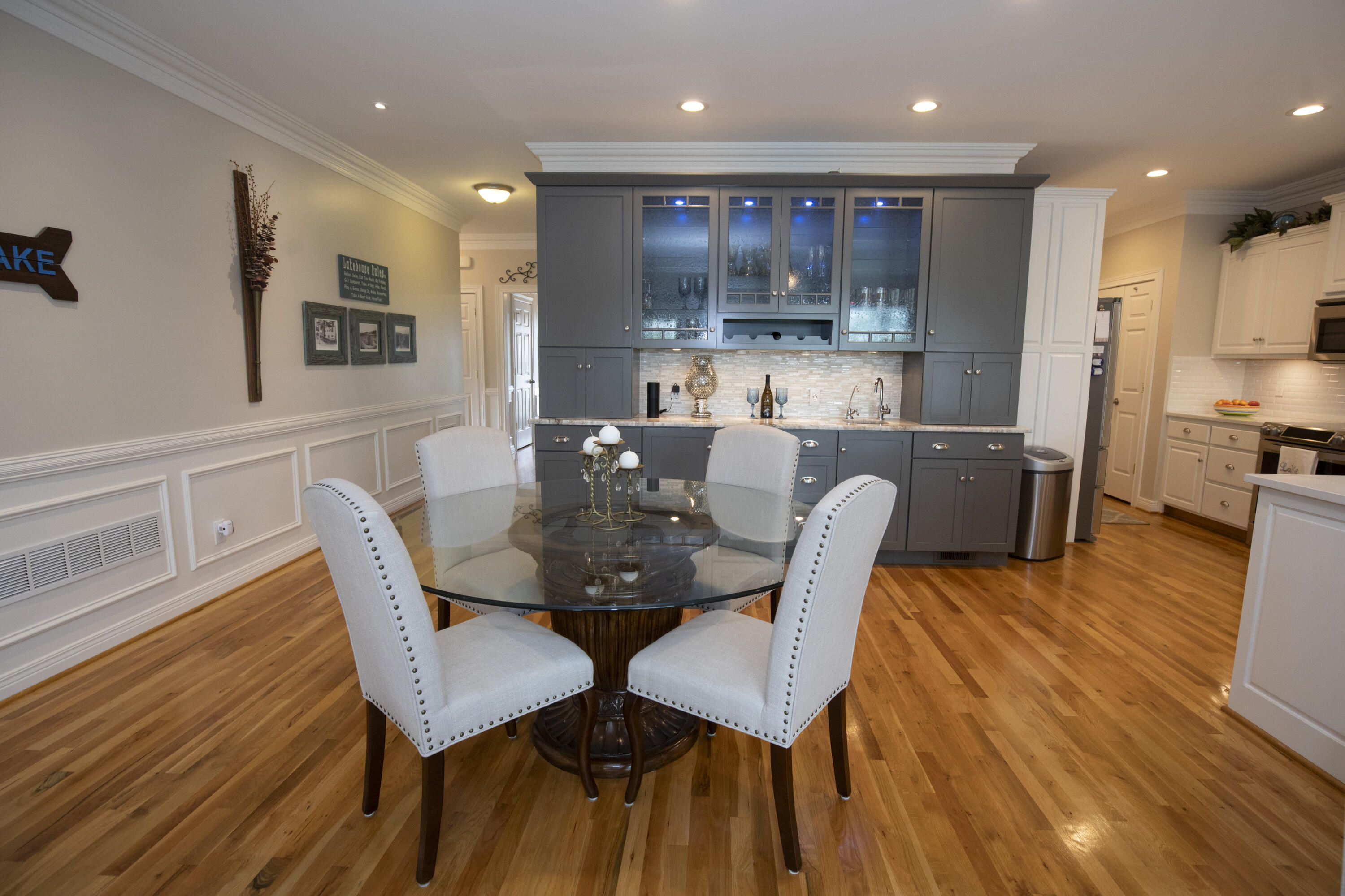 360 Persimmon Way Property Photo 12