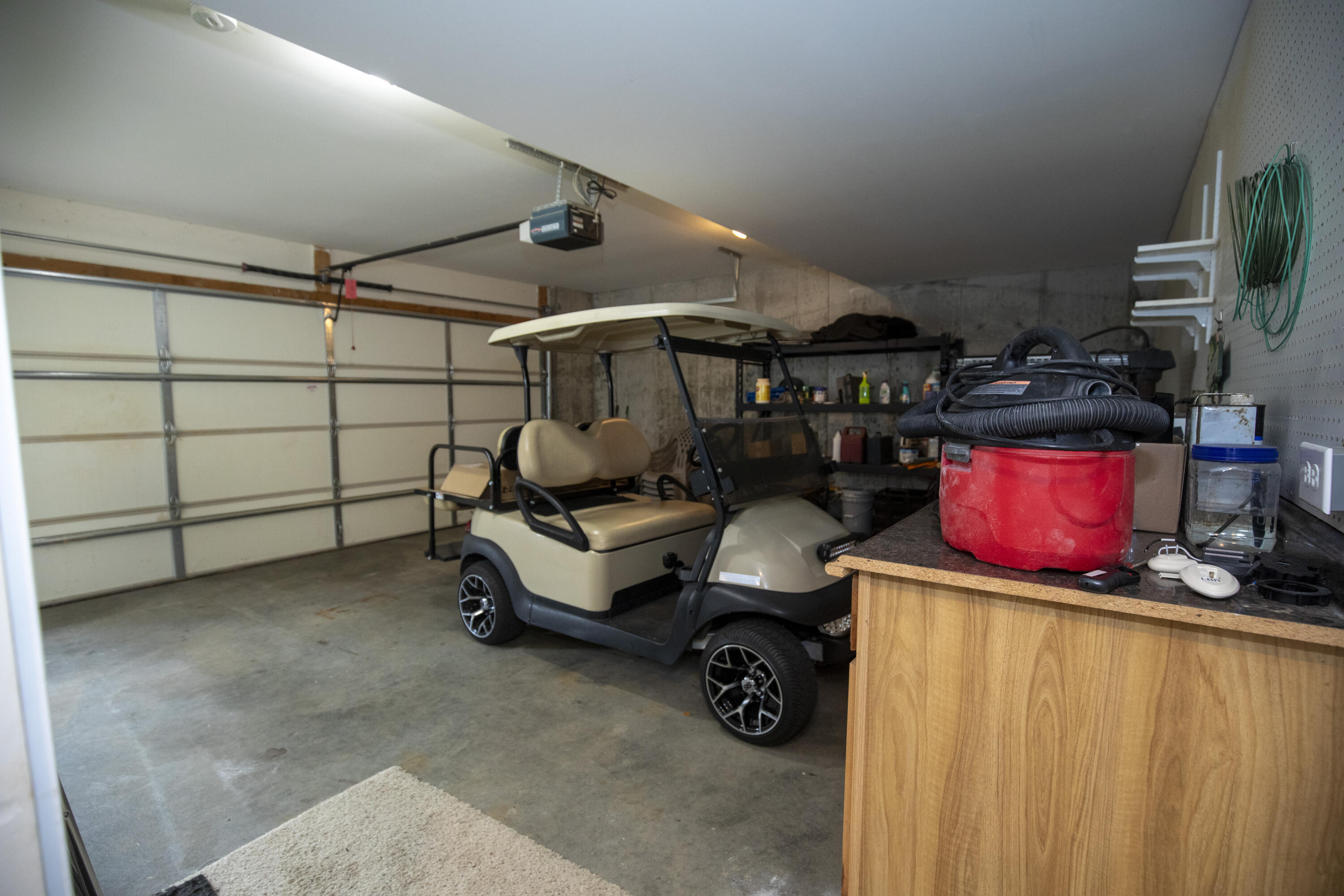 360 Persimmon Way Property Photo 44