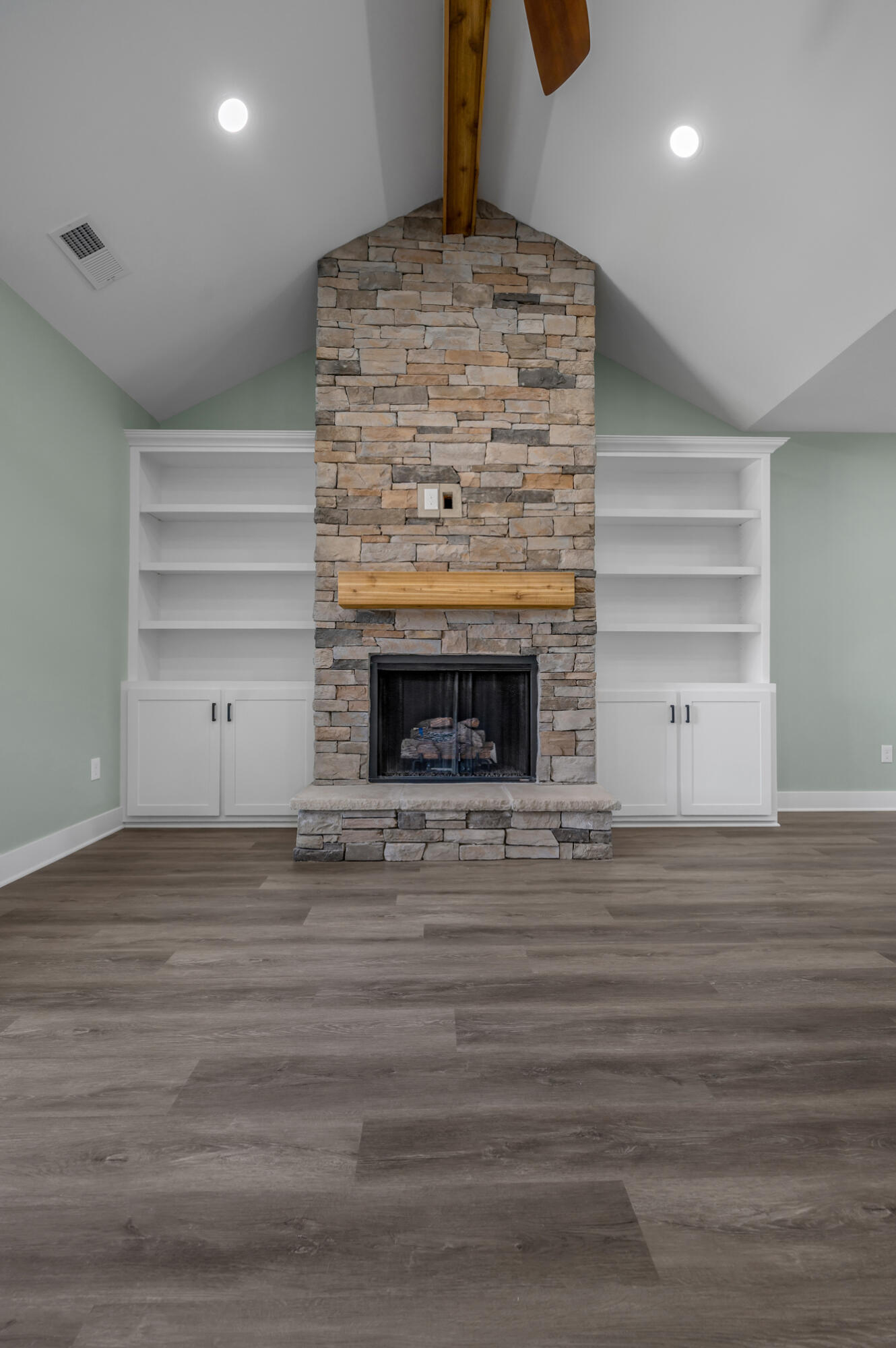 604 Cripple Creek Circle Property Photo 4