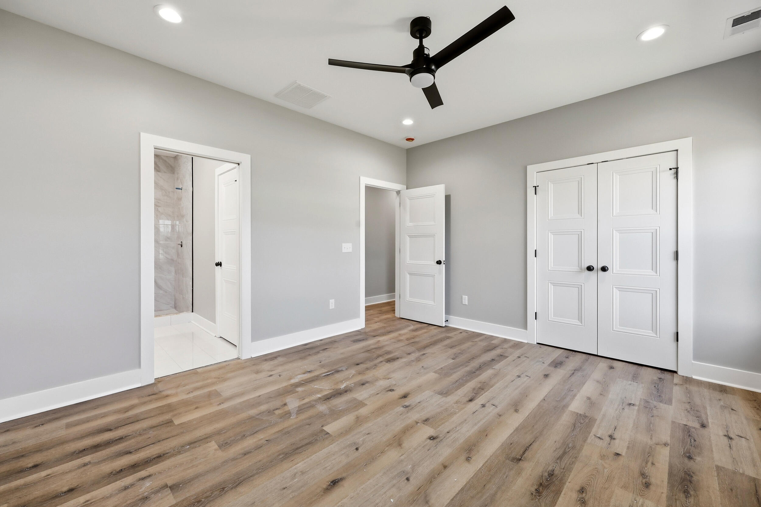 105 Choctaw Trail Property Photo 17