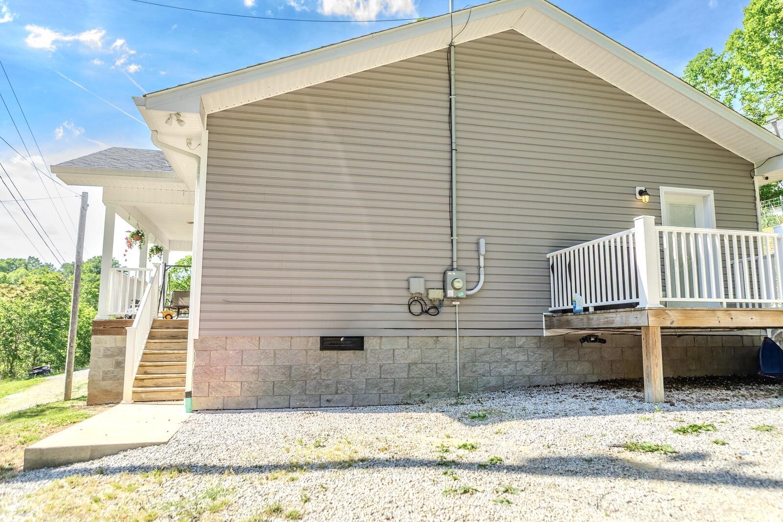 980 State Highway 1009 Property Photo 14