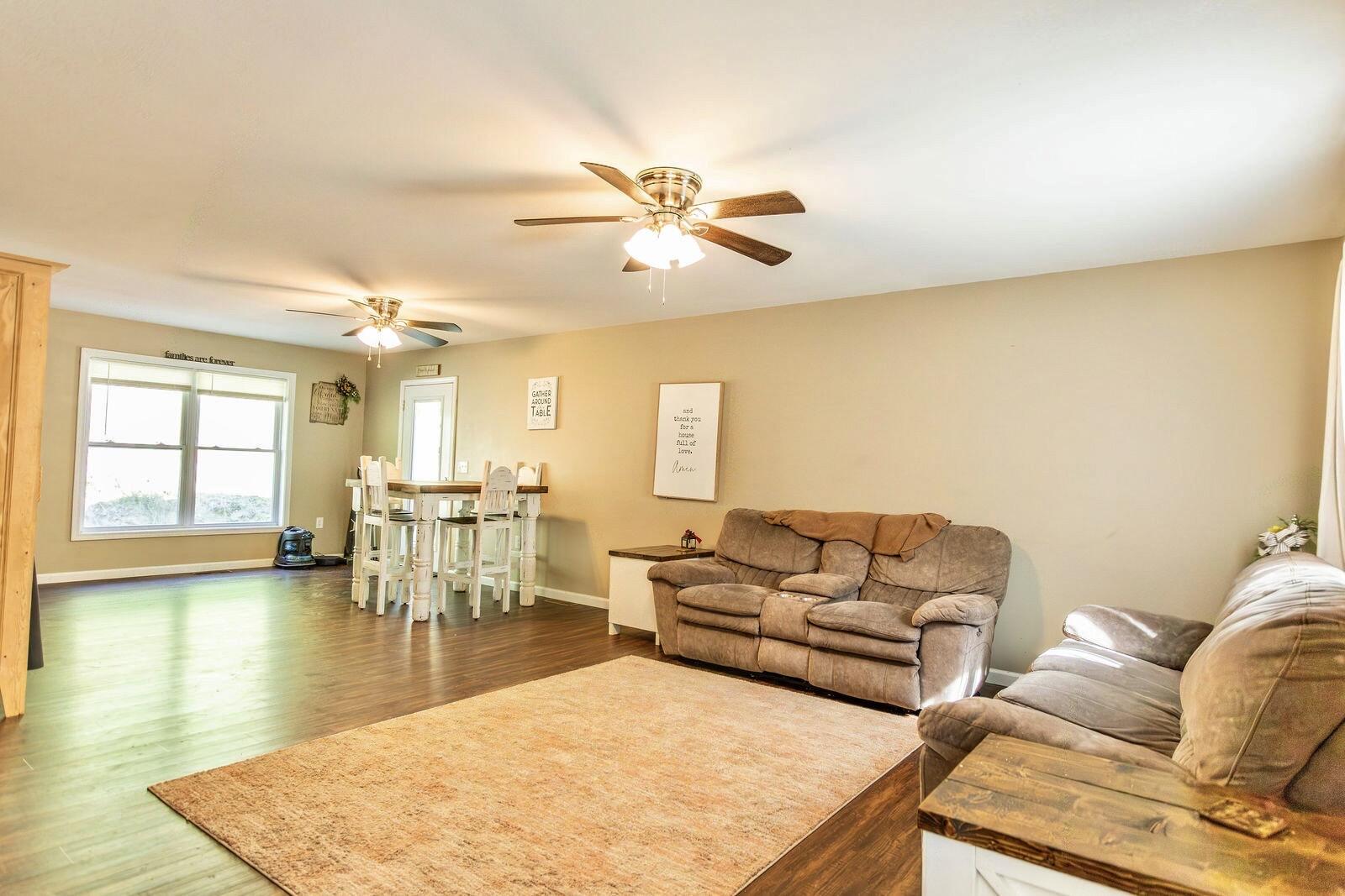 980 State Highway 1009 Property Photo 17