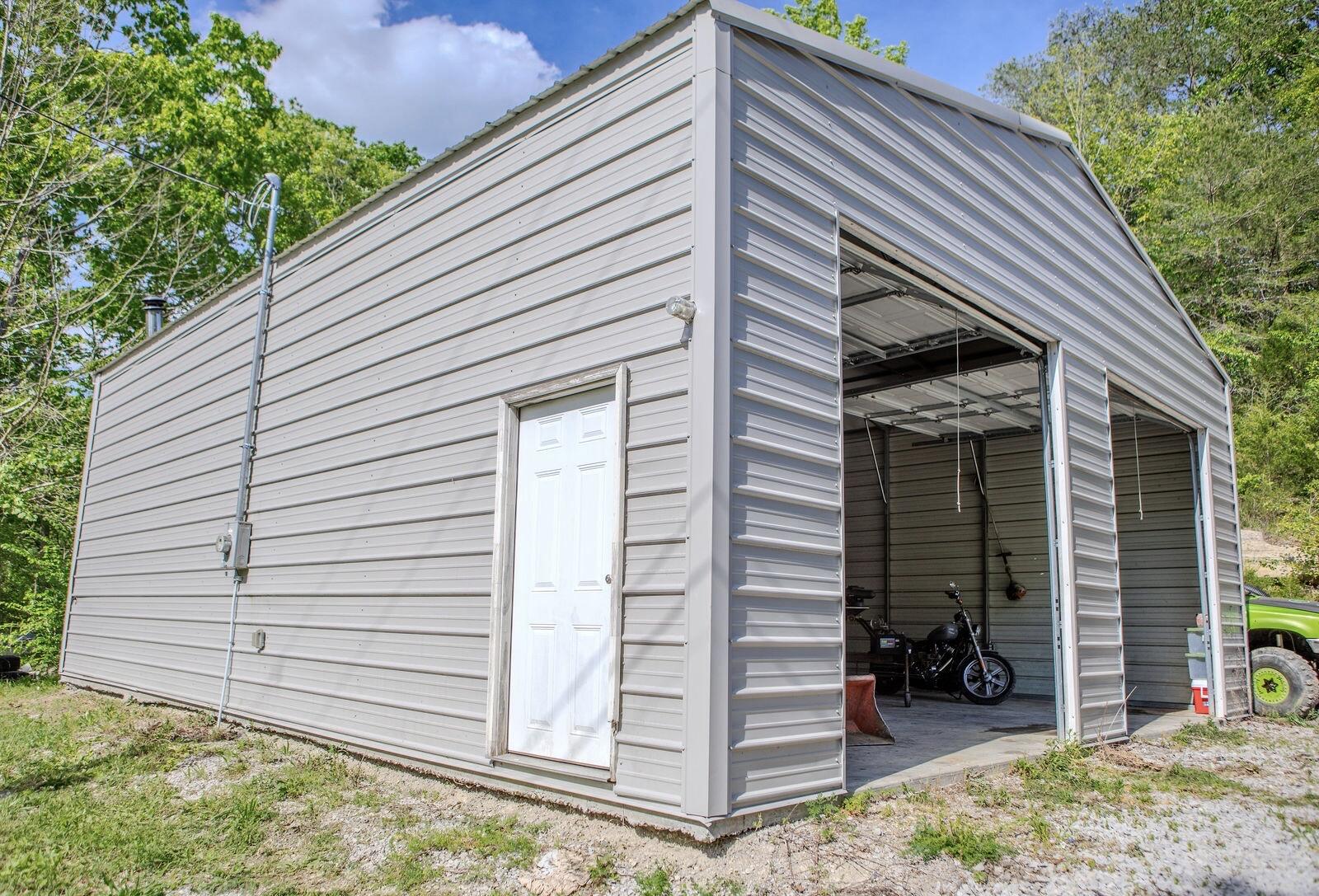 980 State Highway 1009 Property Photo 32