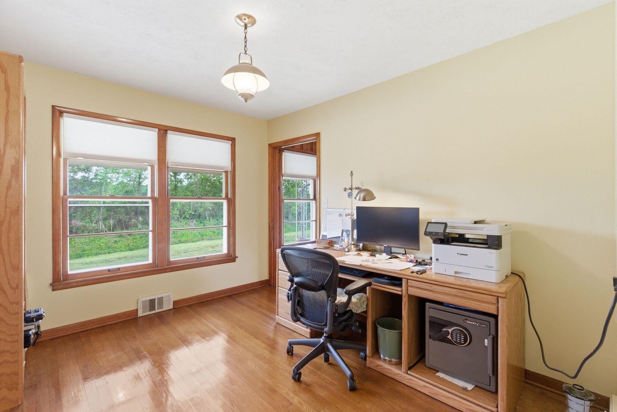 5029 S Highway 379 Property Photo 5