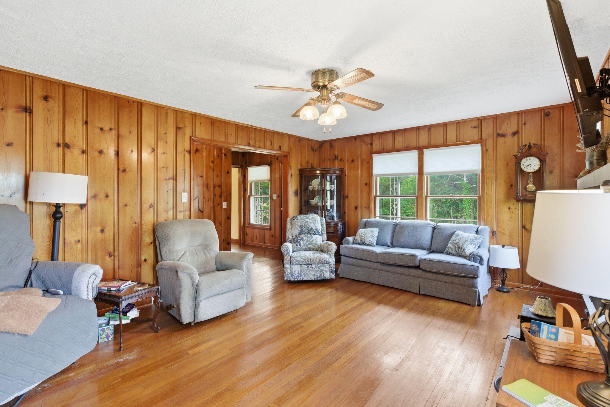 5029 S Highway 379 Property Photo 16