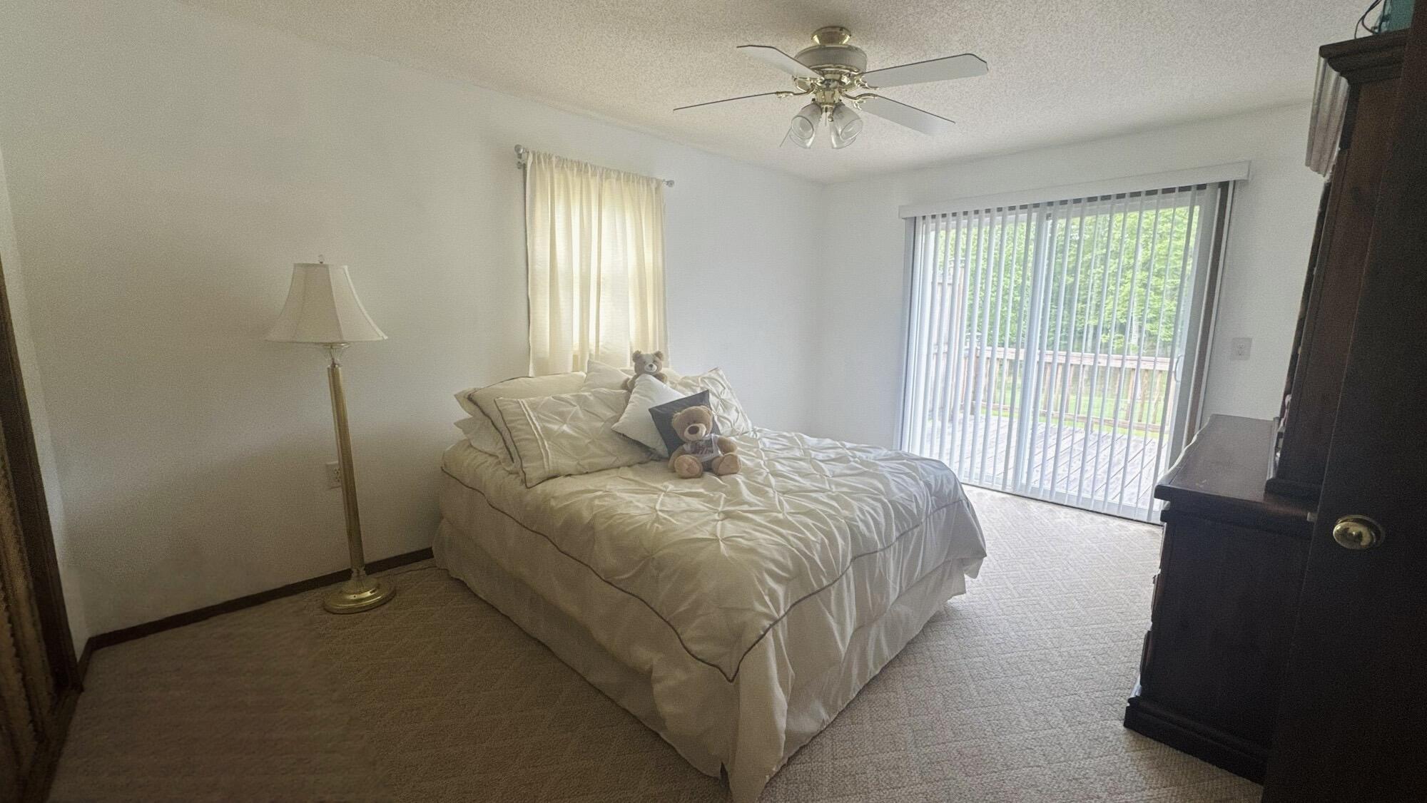 1069 Meadows Grove Road Property Photo 10