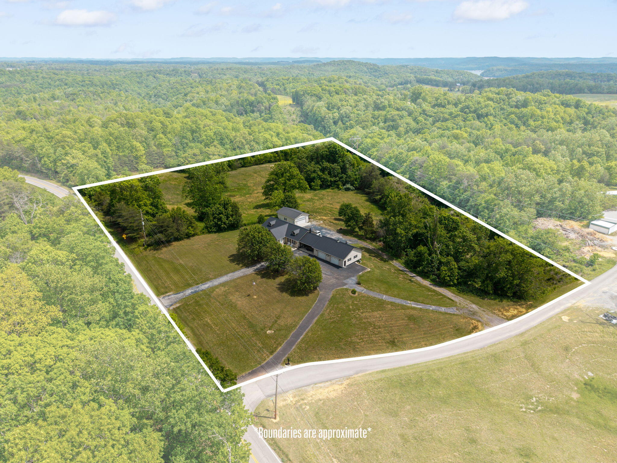 11279 Kentucky 196 Property Photo 5