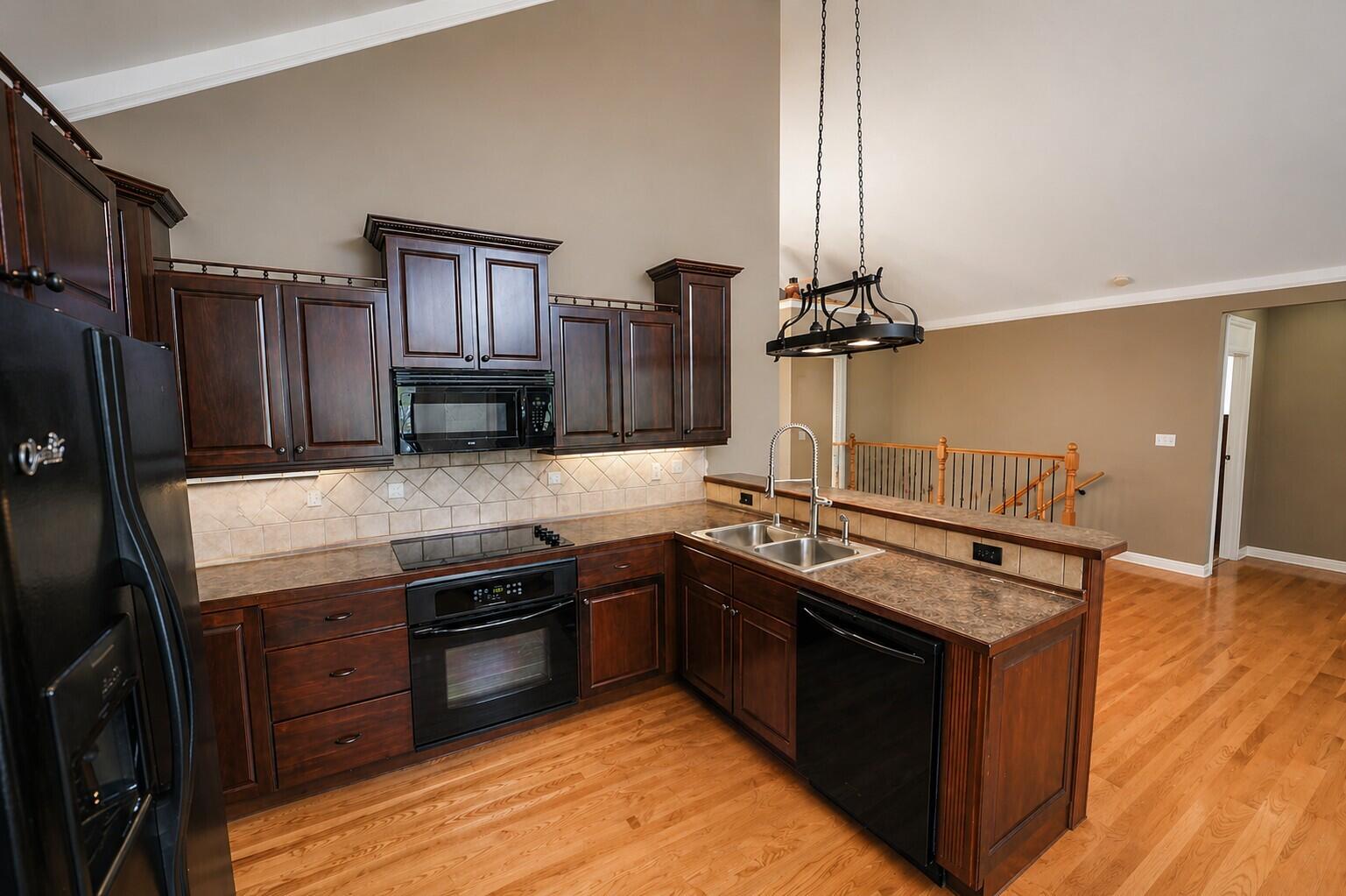450 White Oak Drive Property Photo 10